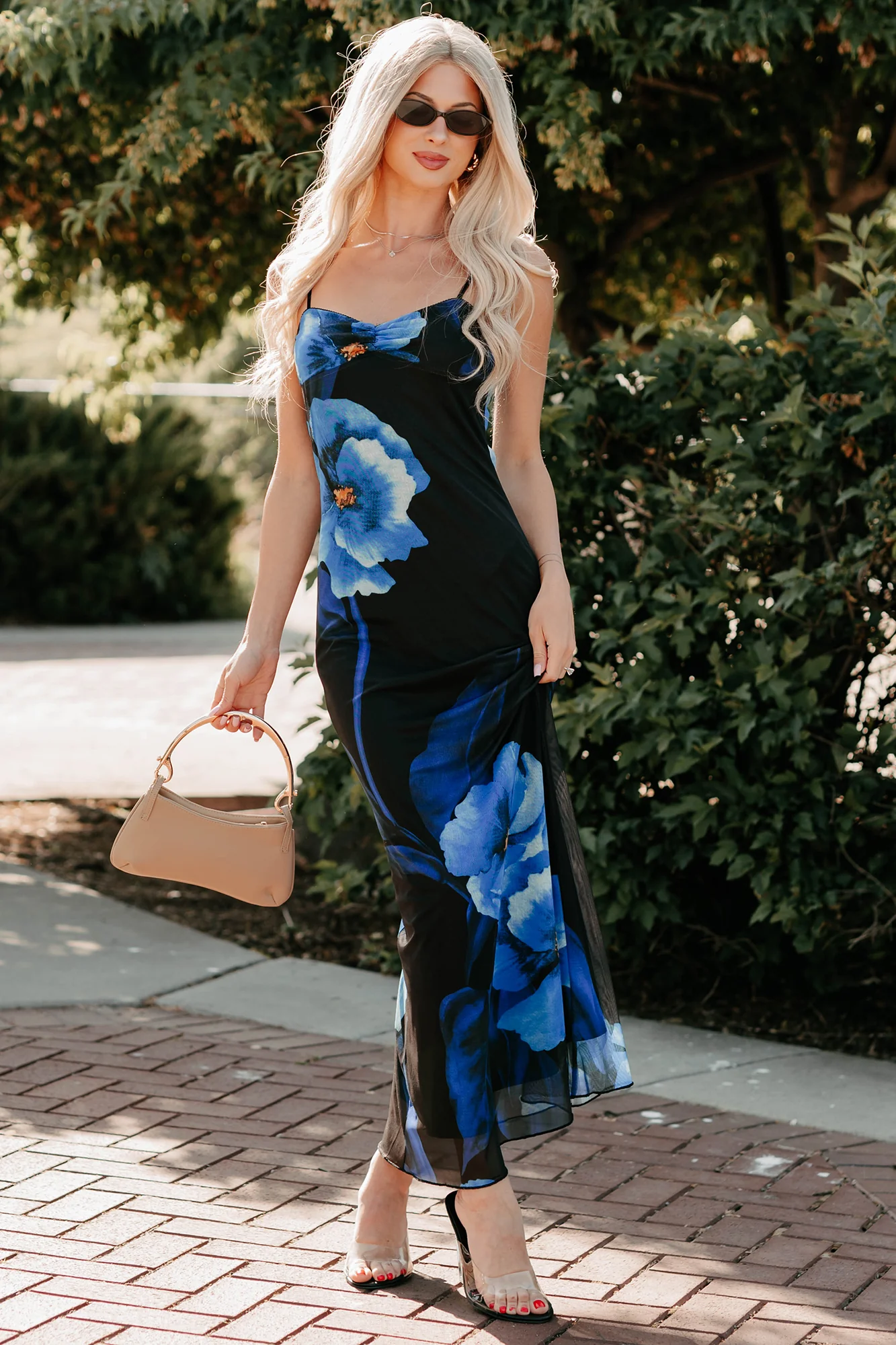 Chic Uprising Sleeveless Floral Maxi Dress (Black/Blue) - Image 6