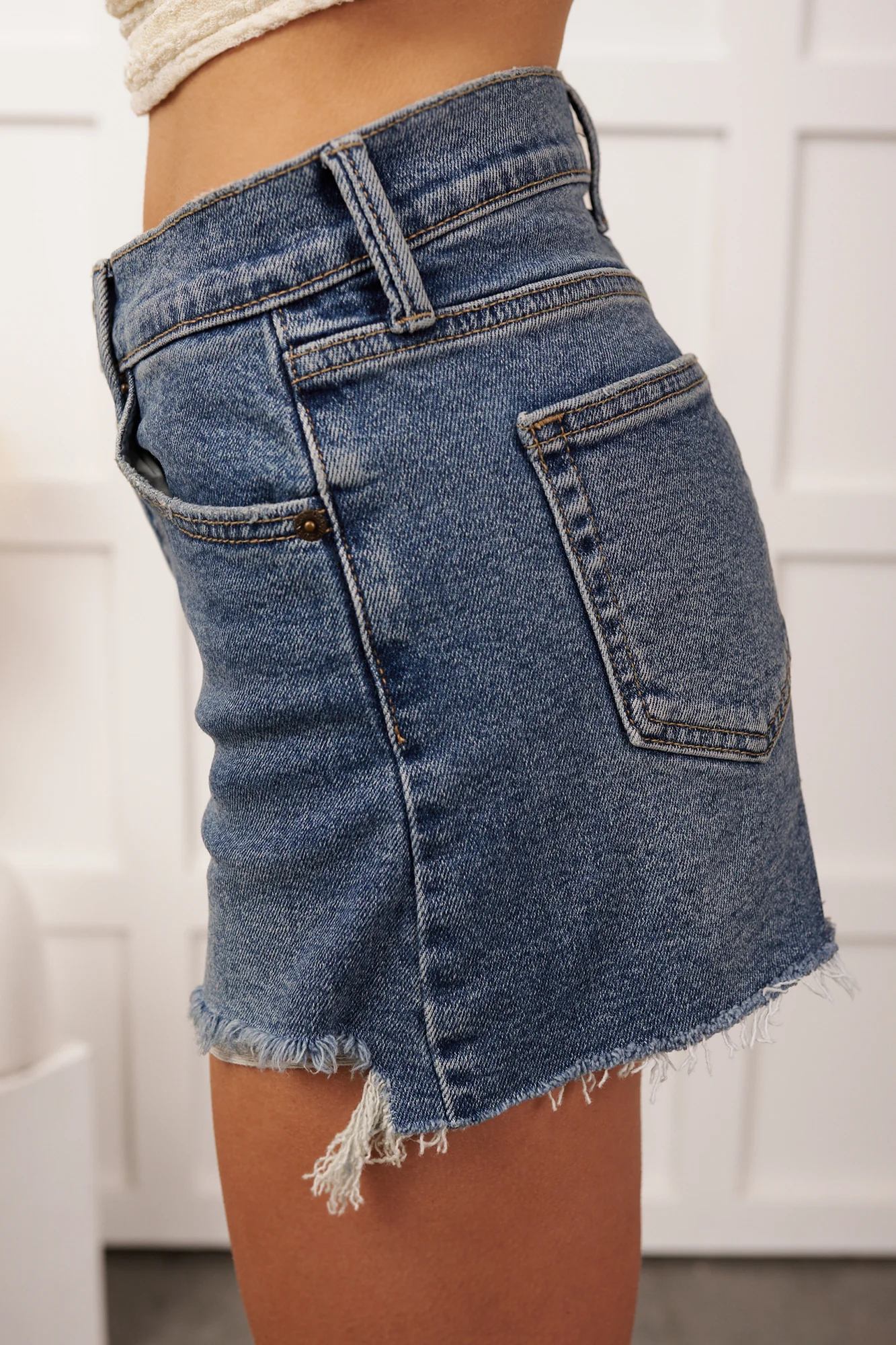 Colten Distressed High-Low Jean Shorts (Medium Denim) - Image 11