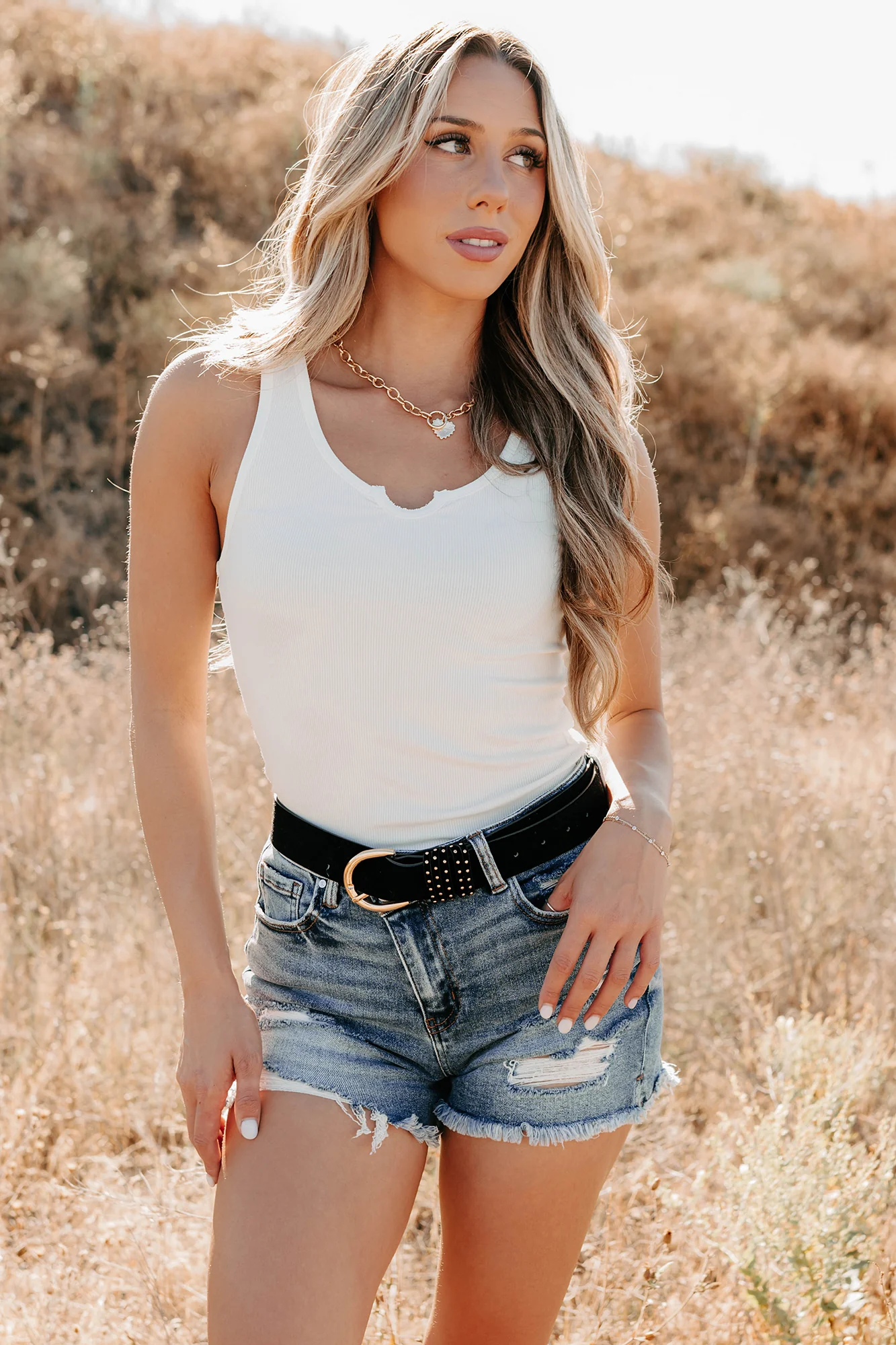 Daily Icon Notched Signature 8 Rib Knit Tank (Off White) - Image 21