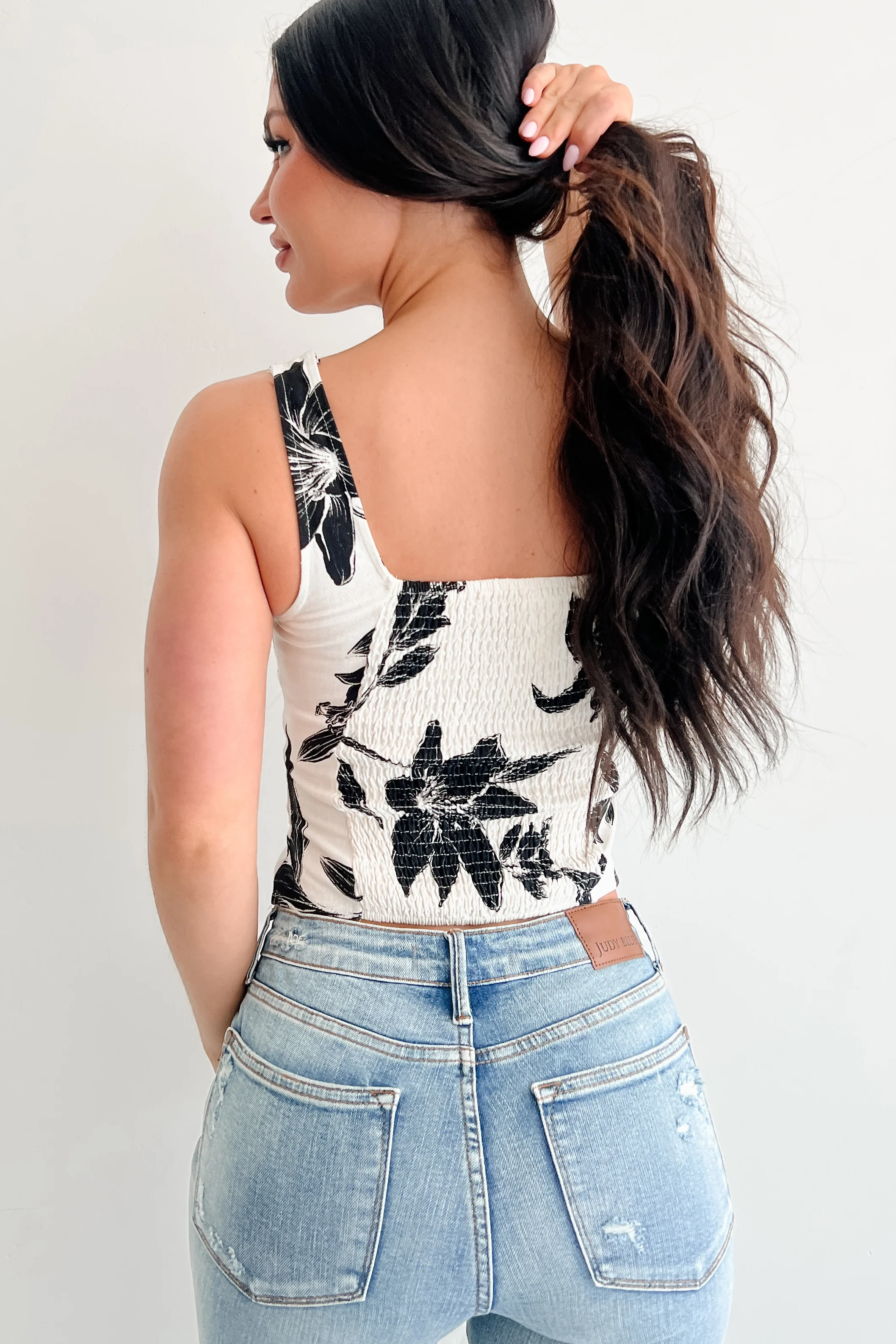 Heart Eyes Only Floral Linen Top (Natural/Black) - Image 4