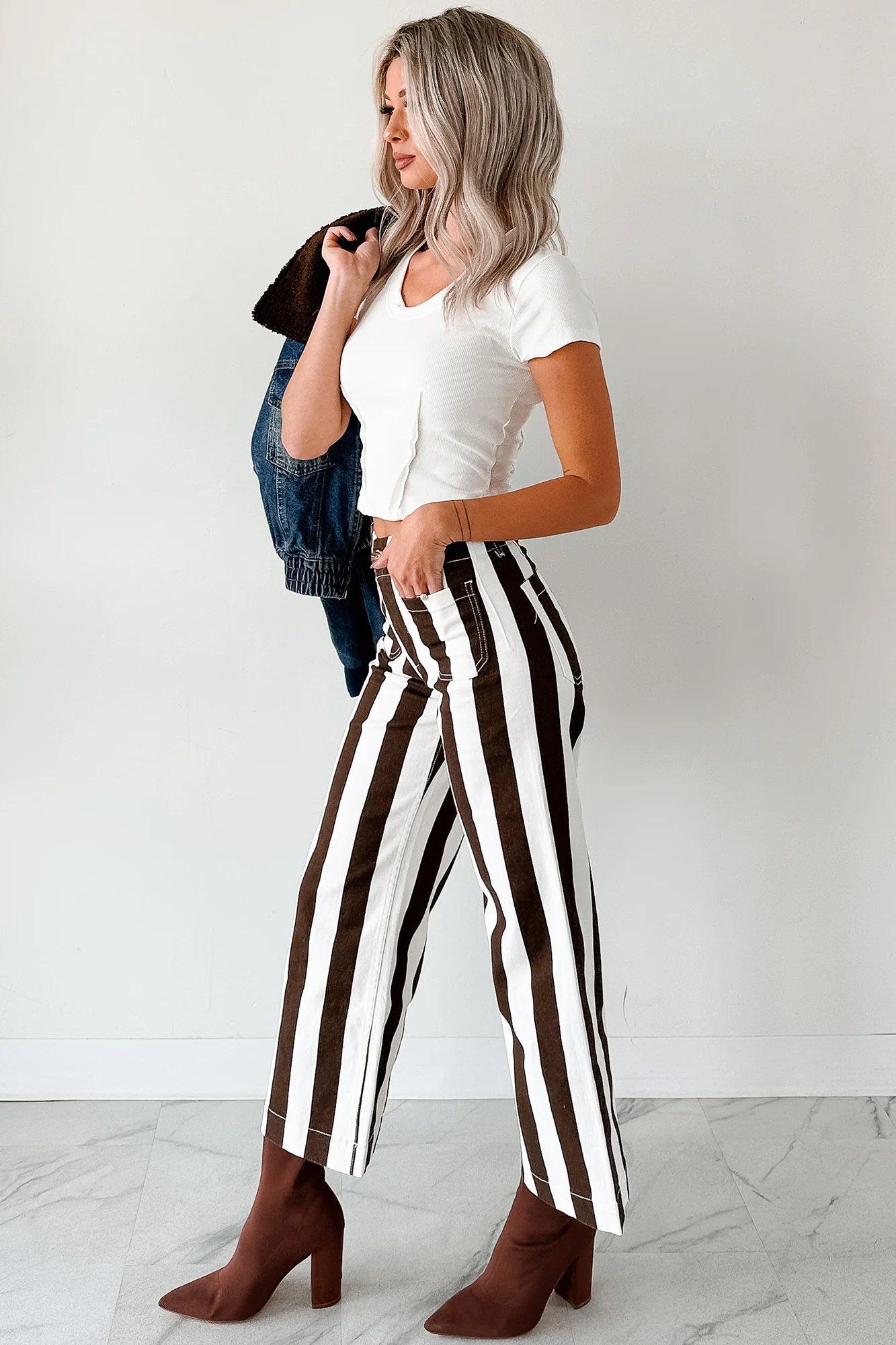 Julia Wide Leg Mica Denim Crop Jeans (Earth Brown/White) - Image 8