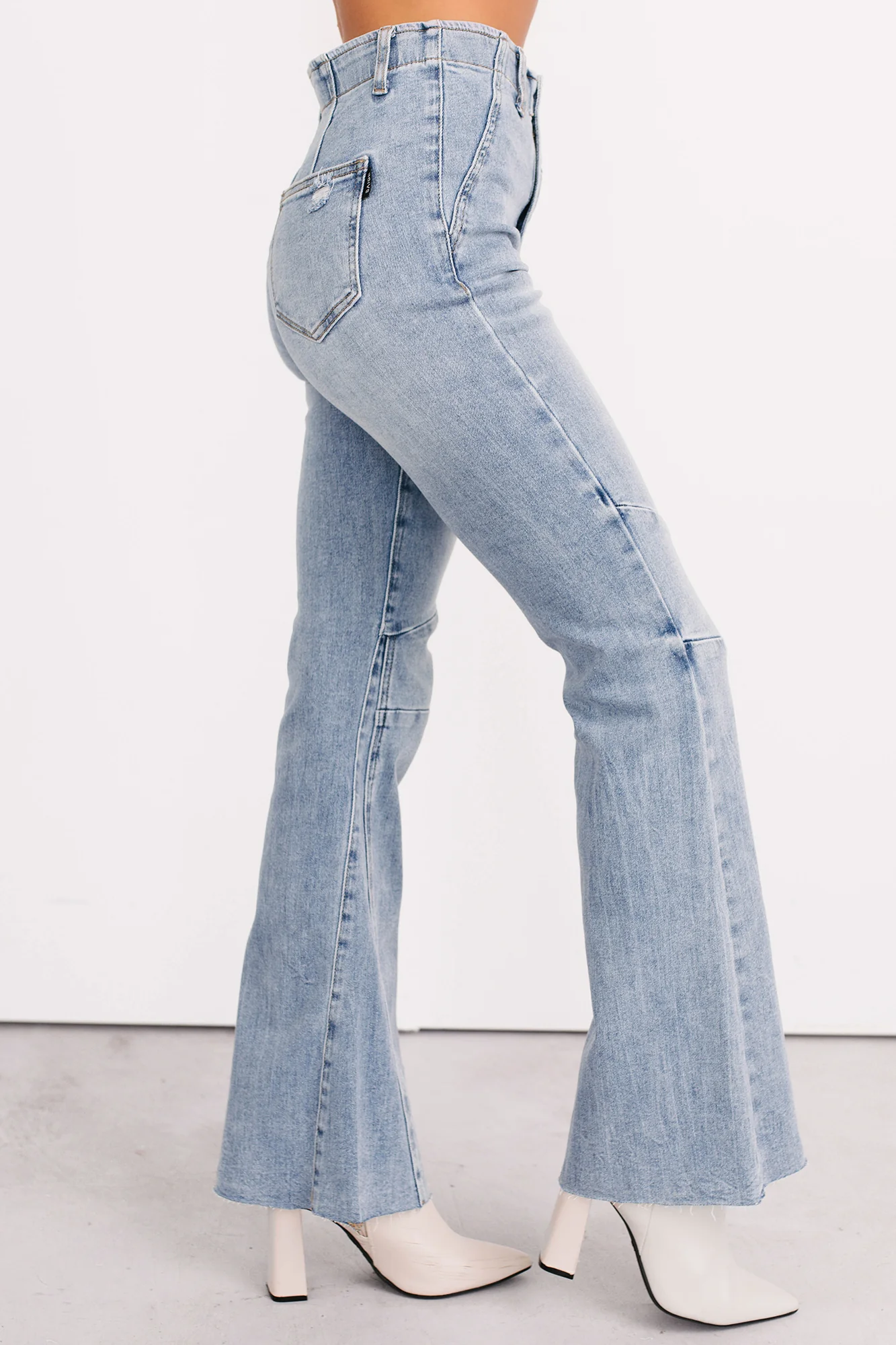 Keller Tummy Control Flare Saige Denim Jeans (Light) - Image 9