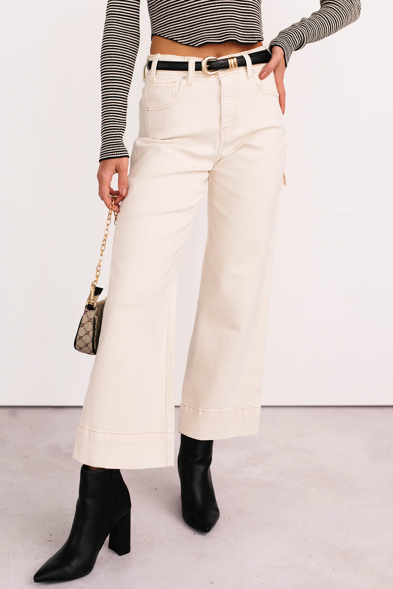 Marlo Tummy Control Wide Crop Risen Jeans (Ivory)