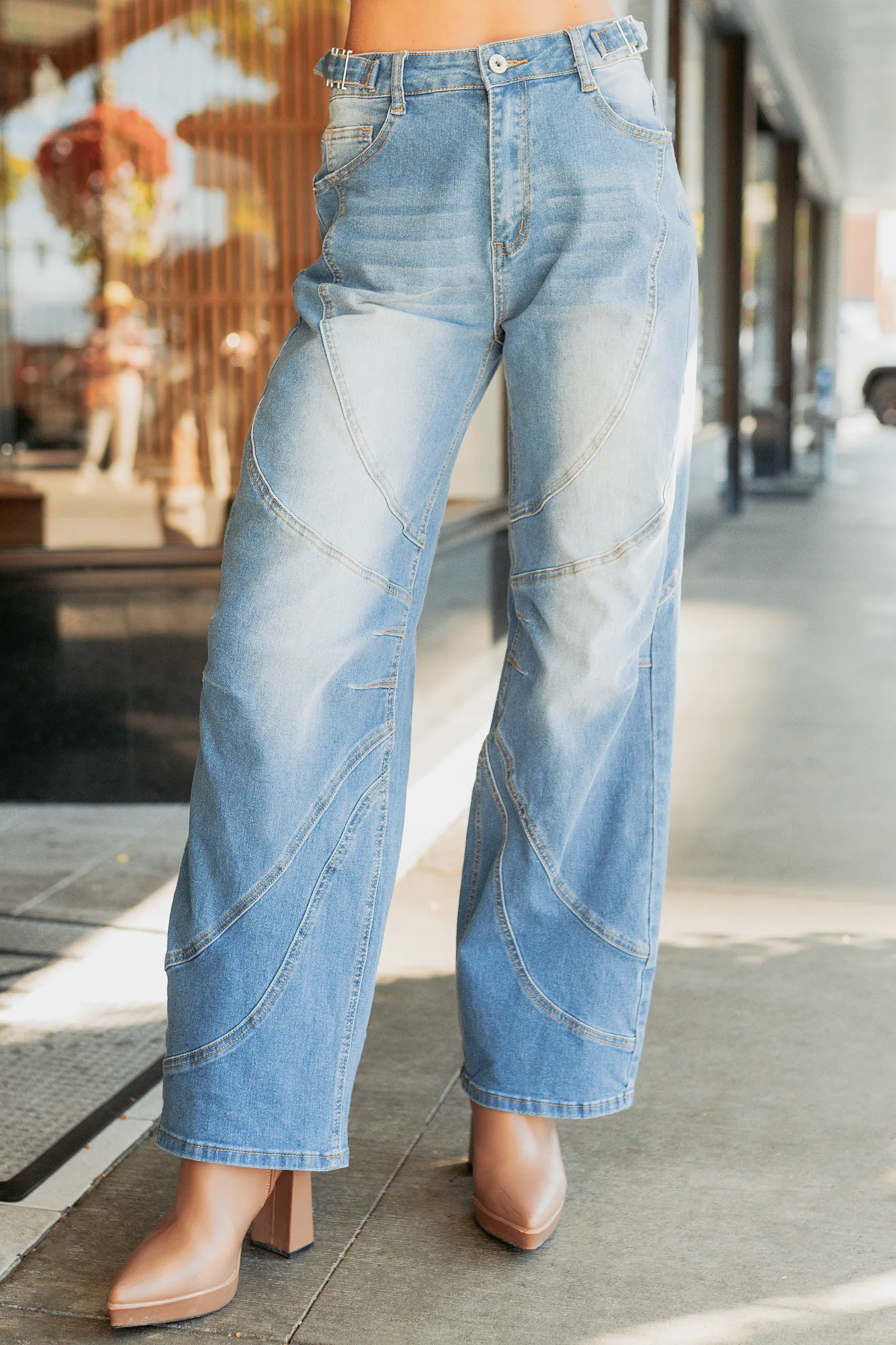 Martin High Rise Balboa Barrel Jeans (Medium) - Image 3