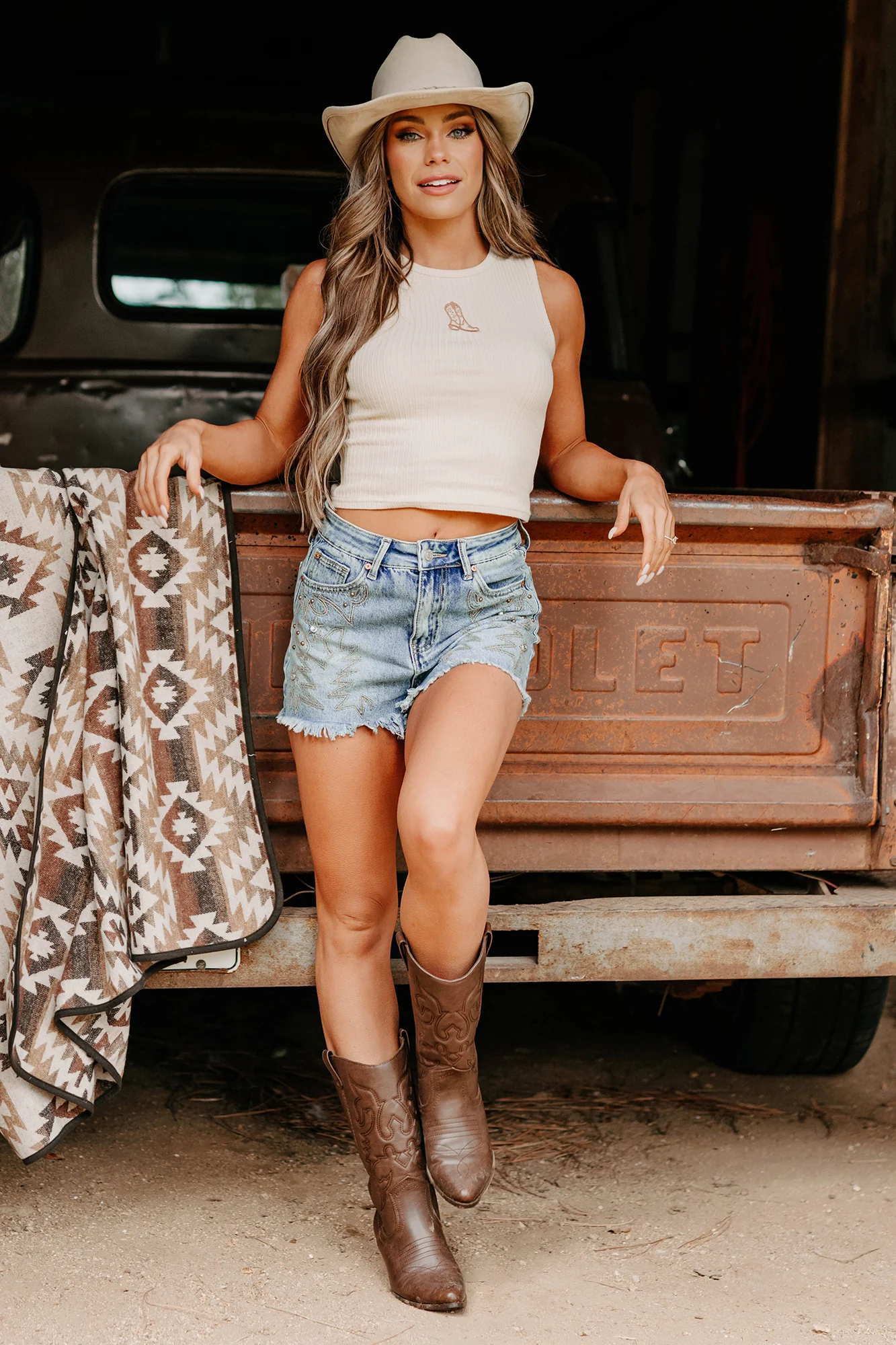 Prairie Western Embroidered Saige Denim Shorts (Medium) - Image 2