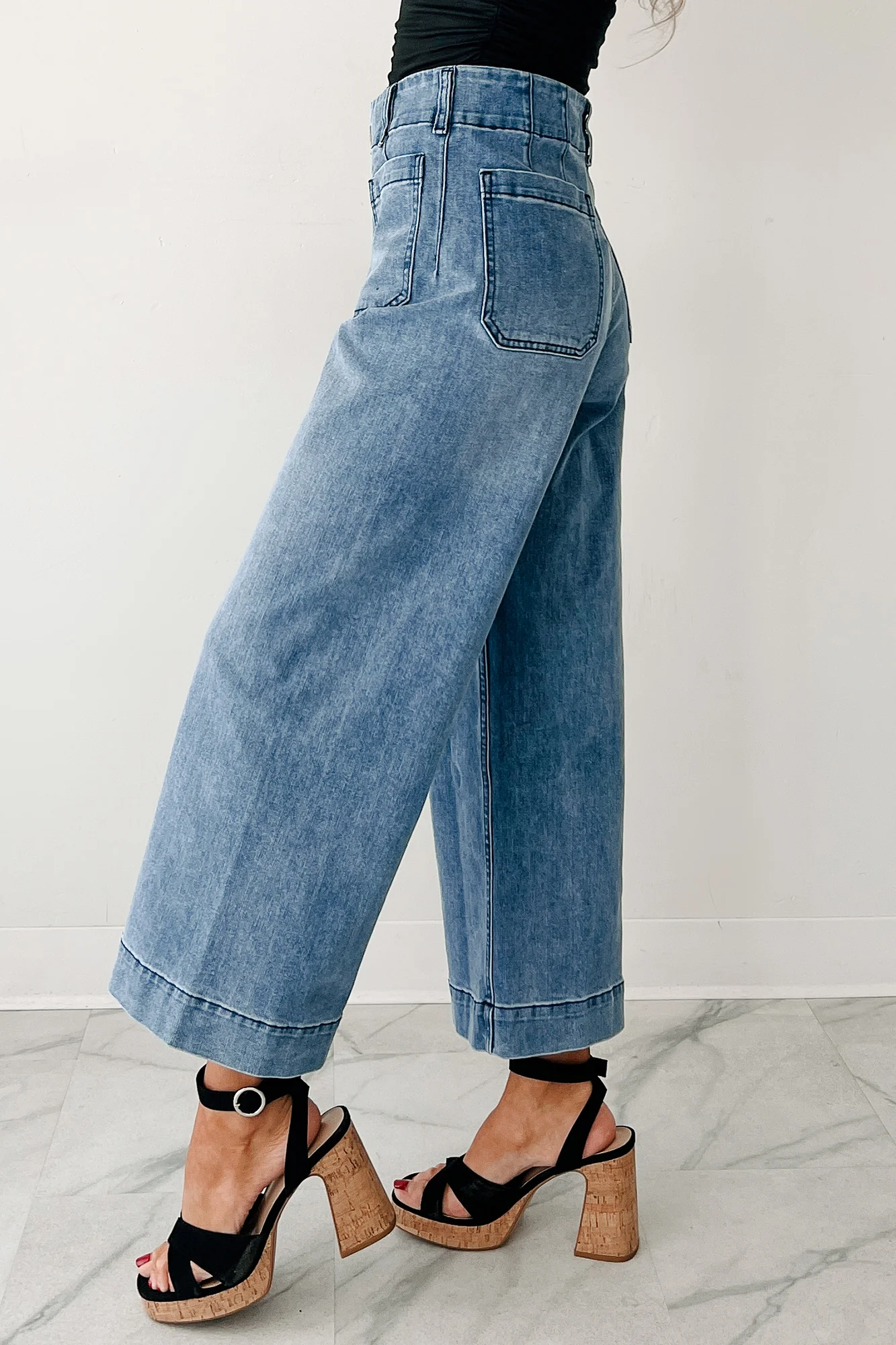 Saylor High Rise Wide Crop Jeans (Dark) - Image 4