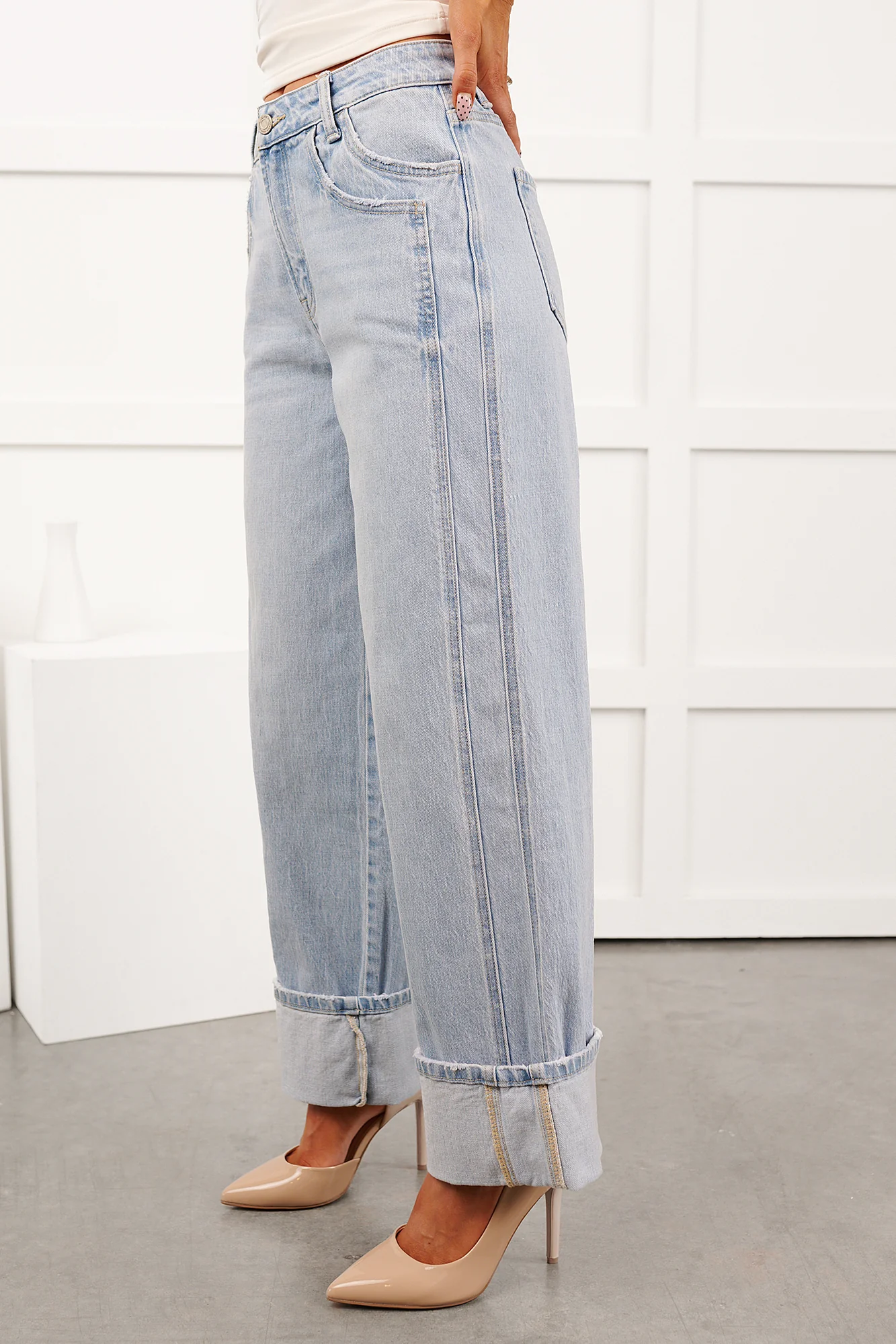Sidney Vervet High Rise Cuffed Wide Leg Jeans (Streamlined) - Image 2