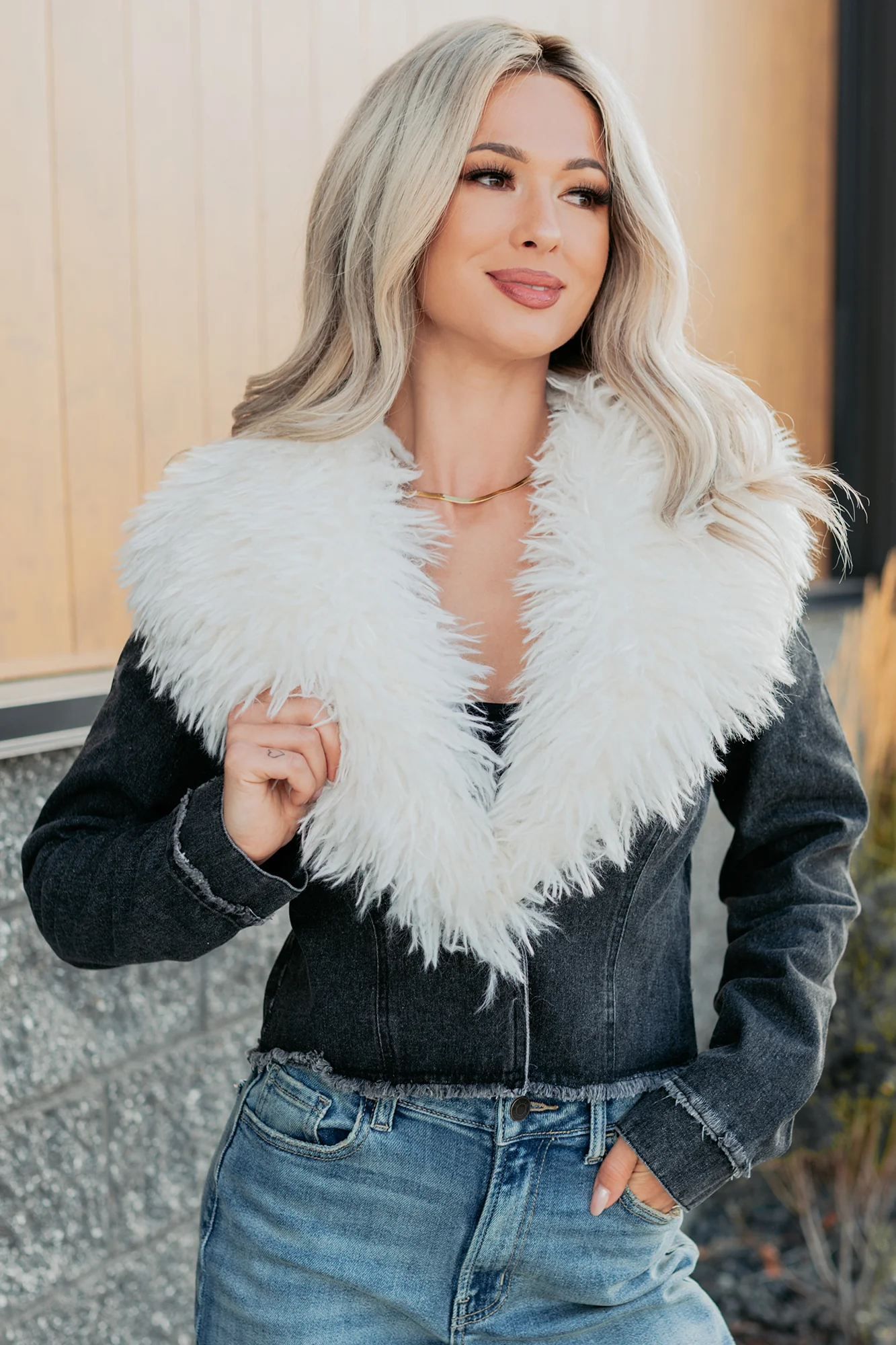 Unapologetic Glow Denim Fur Collar Jacket (Black)